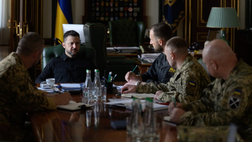 Зустріч президента Володимира Зеленського з військовим керівництвом та т.в.о. міністра оборони Євгенієм Хмарою