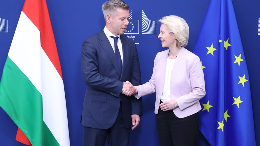 Прем’єр-міністр Угорщини Петер Мадяр та президентка Європейської комісії Урсула фон дер Ляєн