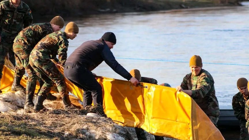 Молдова ввела режим екологічної тривоги