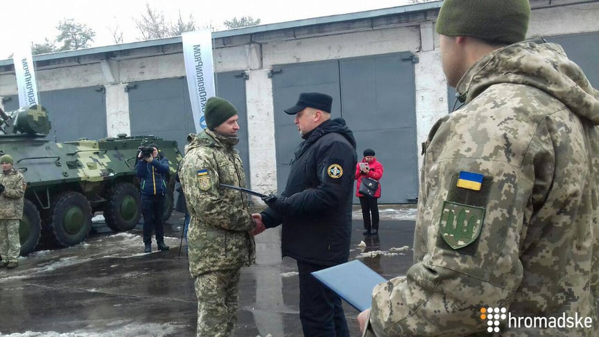 Державний концерн «Укроборонпром» та компанії «Українська бронетехніка» передали українській армії понад 65 одиниць озброєння та військової техніки