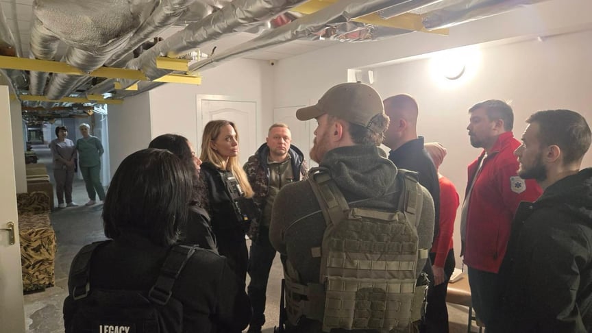 Анджеліна Джолі під час візиту в Україну