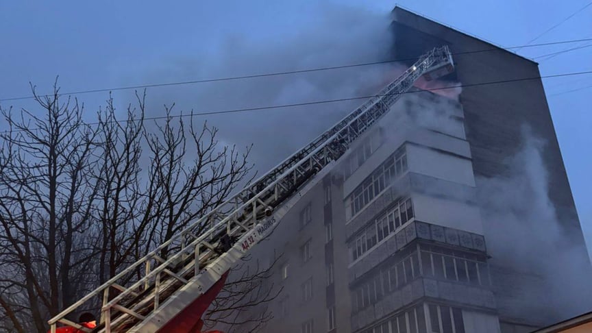 Наслідки удару російських дронів у Луцьку