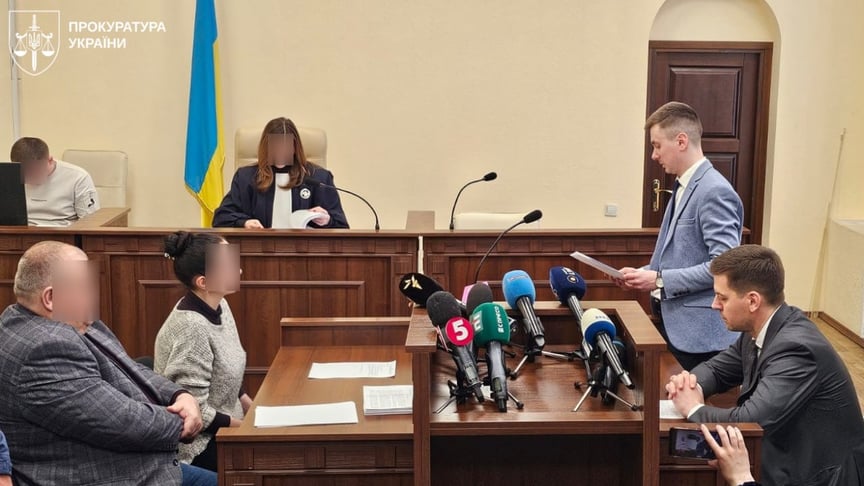 Суд над підозрюваними у службовій недбалості під час стрілянини в Києві, 21 квітня 2026 року