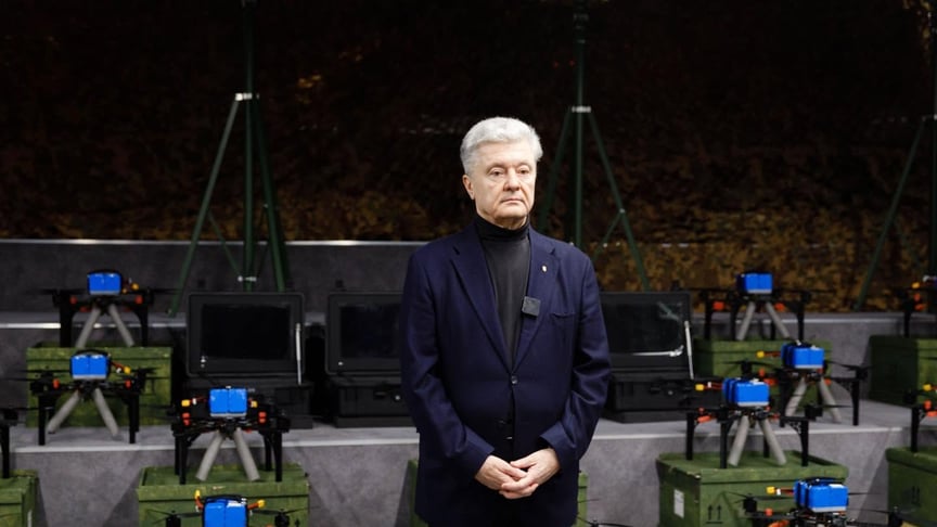 П’ятий президент України та народний депутат Петро Порошенко П’ятий президент України та народний депутат Петро Порошенко