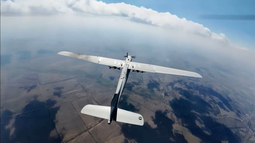 російський безпілотник «Орлан» з двома FPV-дронами