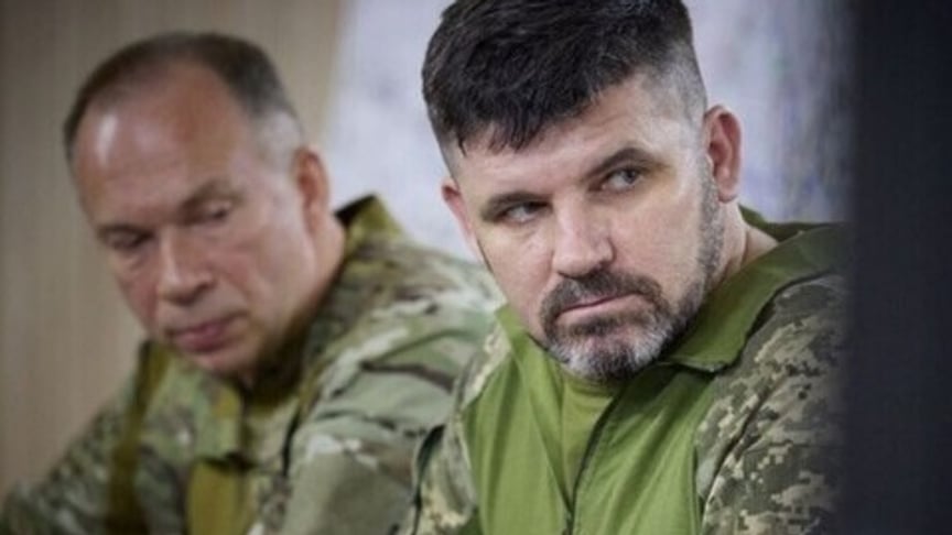 Олександр Сирський (ліворуч) та Андрій Гнатов