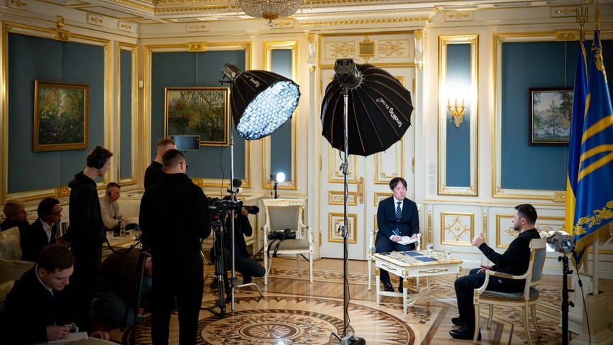 Президент України Володимир Зеленський під час інтерв'ю Kyodo News