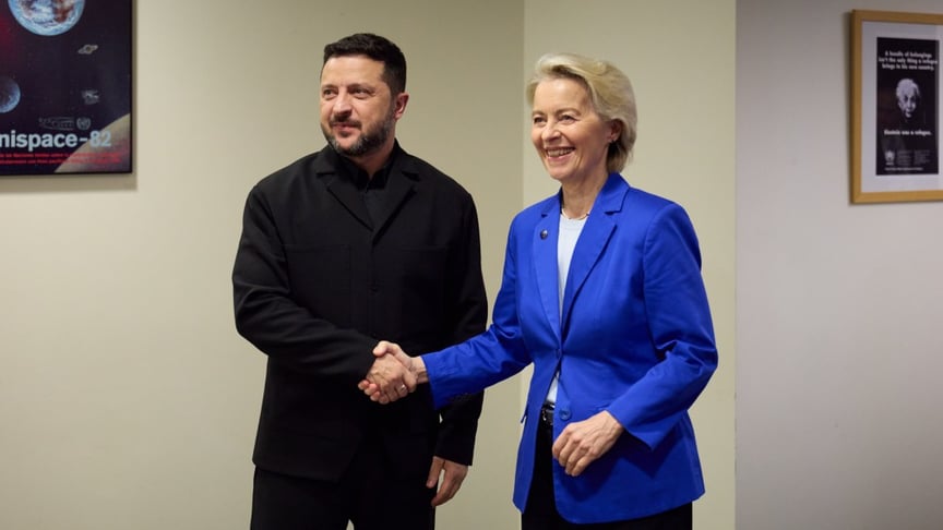 Президент України Володимир Зеленський із президенткою Єврокомісії Урсулою фон дер Ляєн Президент України Володимир Зеленський із президенткою Єврокомісії Урсулою фон дер Ляєн