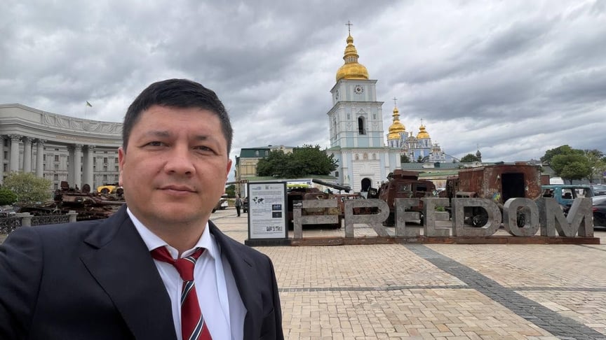 Міністр у справах ветеранів Віталій Кім Міністр у справах ветеранів Віталій Кім
