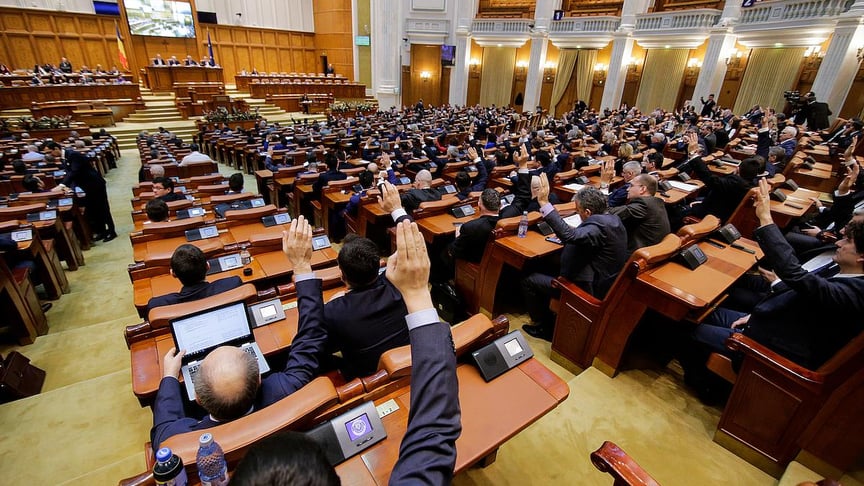 Romanian Government Succumbs to No-Confidence Vote: Snap Election to Follow