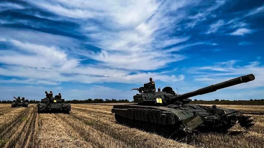 Shooting in Kherson, sunken Russian barge in the south: last night's highlights