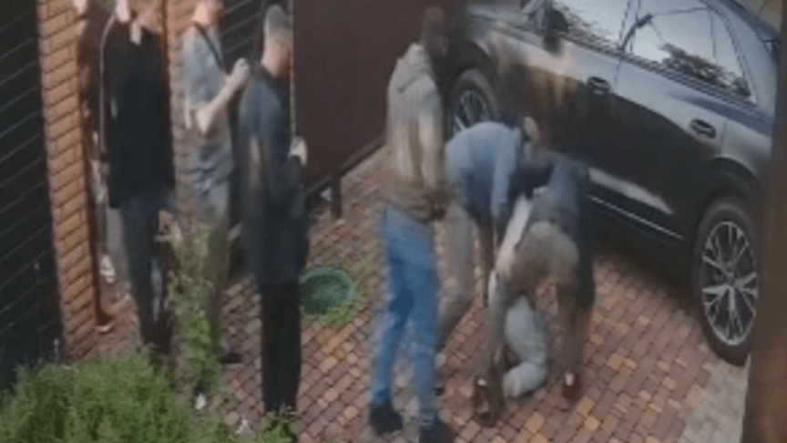 Кадри обшуків у Максима Полив'яного