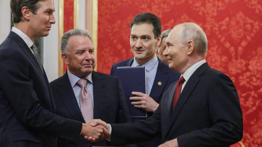 Спецпосланці президента США Стів Віткофф і Джаред Кушнер на зустрічі з російським главою володимиром путіним у кремлі, 5 вересня 2026 року Спецпосланці президента США Стів Віткофф і Джаред Кушнер на зустрічі з російським главою володимиром путіним у кремлі, 5 вересня 2026 року