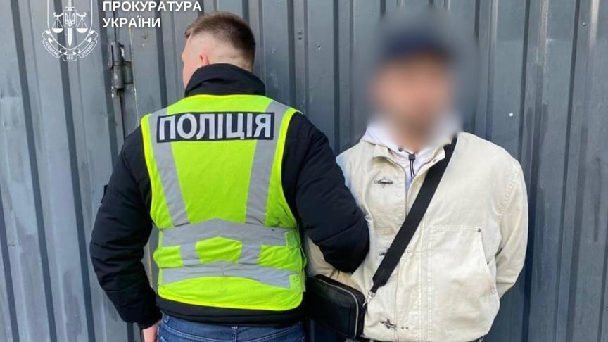 Правоохоронці підозрюють іноземця в умисному підпалі авто в Києві