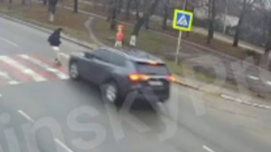 Посадовець СБУ збив дитину на переході, його вже відправили під варту