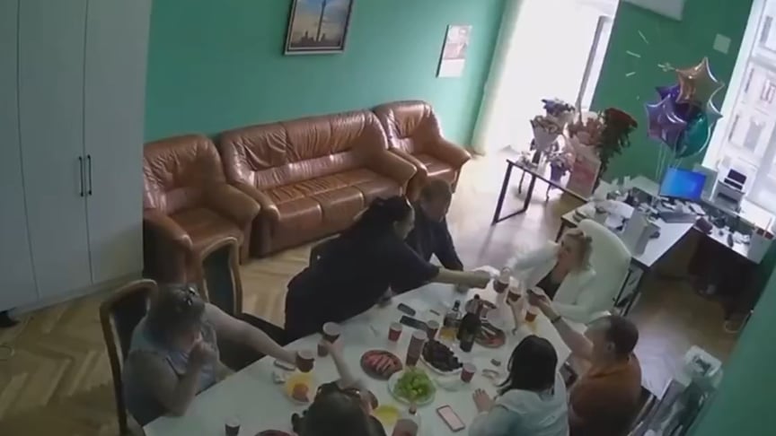 Частину працівників КМДА, які випивали в кабінеті, уже звільнили. Триває перевірка