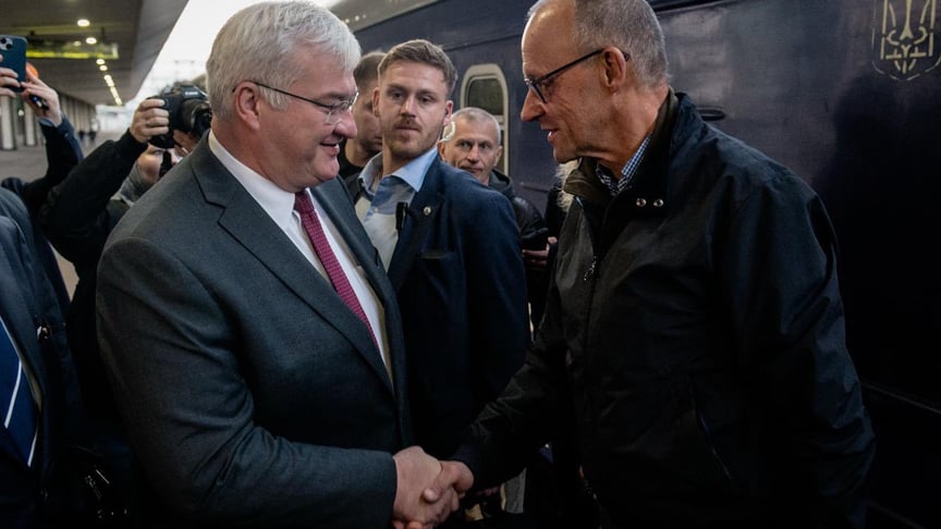 German Chancellor Merz arrives in Kyiv despite Russian warning to foreigners