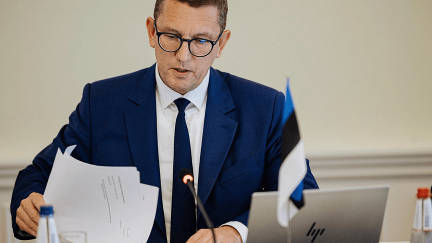 Треба підтримати Україну, щоб вона підривала російські НПЗ — премʼєр-міністр Естонії