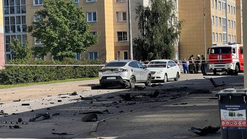 Місце підриву автівки російського підполковника Місце підриву автівки російського підполковника