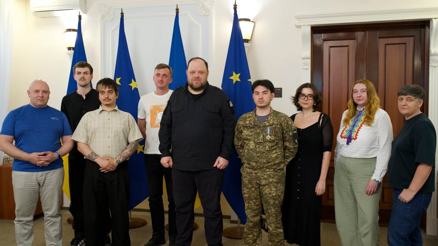 Голова Верховної Ради Руслан Стефанчук зустрівся з представниками ЛГБТК-організацій Голова Верховної Ради Руслан Стефанчук зустрівся з представниками ЛГБТК-організацій