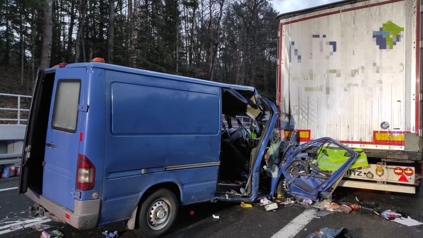 Фото з місця аварії у Польщі, 21 грудня 2023 року