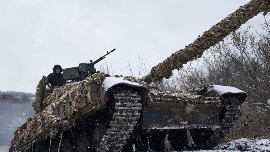 Український військовий і техніка. Ілюстративне фото