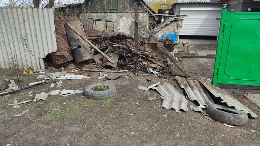 Поврежденное имущество многодетной семьи на Донбассе