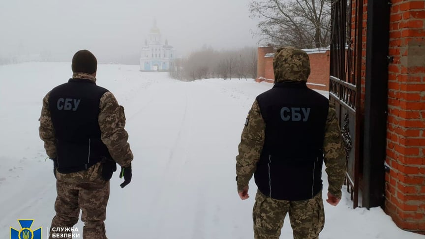 СБУ проводить обшуки в монастирі УПЦ МП на Сумщині