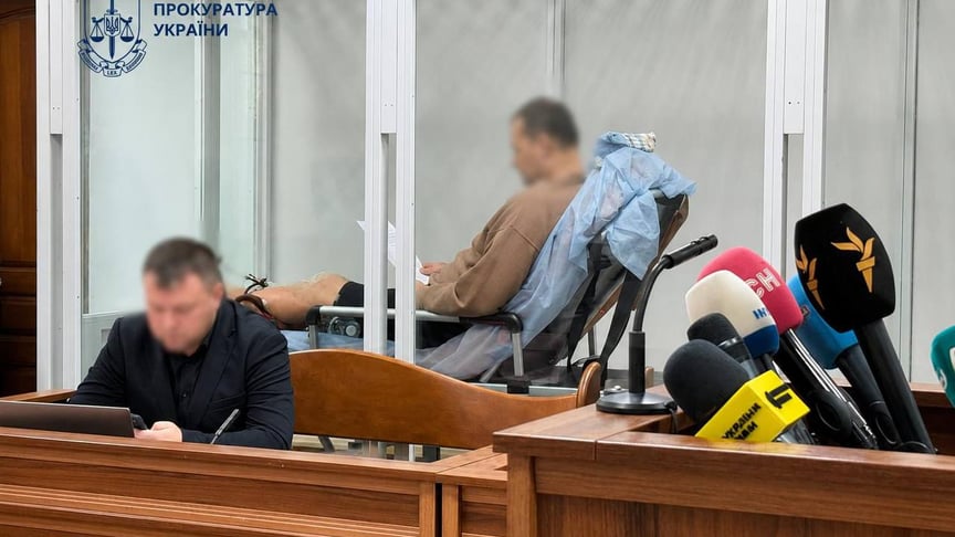 Водій, що спричинив ДТП на Чоколівському бульварі в Києві, у залі суду