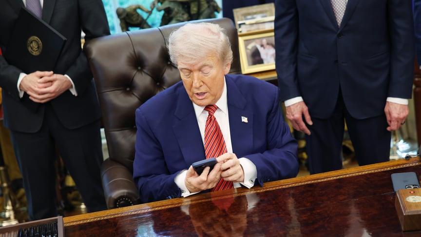 Президент США Дональд Трамп Президент США Дональд Трамп