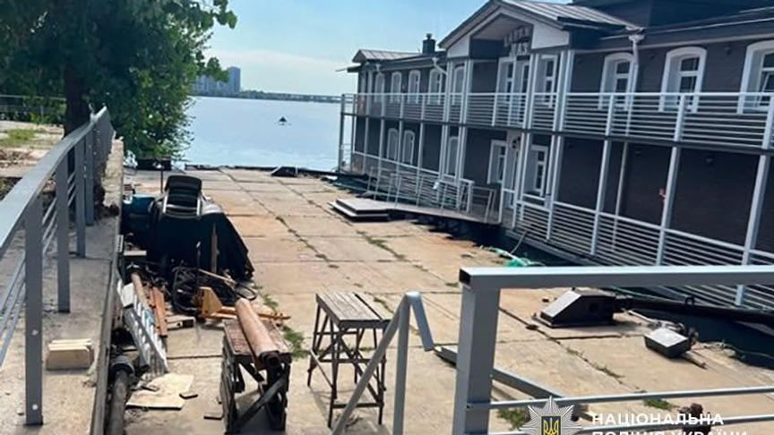 «Загублений» причал «Укрзалізниці» в Києві