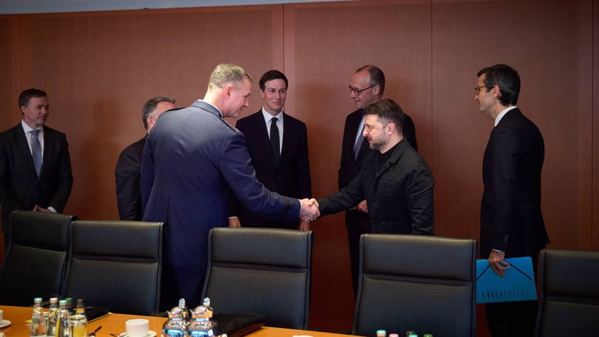 Ілюстративне фото. Переговори делегацій України та США у Берліні, 14 грудня 2025 року