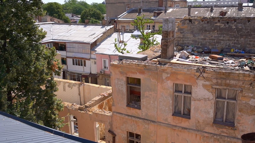 Багатоквартирний будинок на вулиці Новосельського, 51 в Одесі