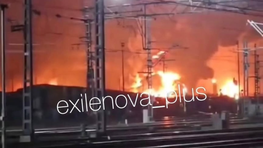 Пожежа в Ленінградській області рф після атаки безпілотників, 27 березня 2026 року