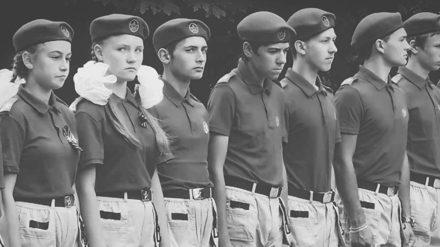 Діти, яких долучили до російської «Юнармії»