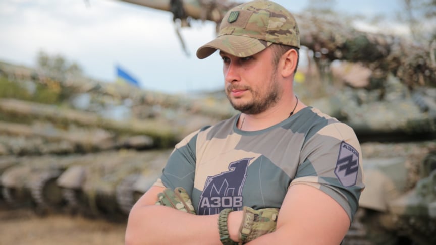 "Unprecedented": Azov reveals how helicopters delivered supplies to Mariupol defenders at besieged Azovstal plant