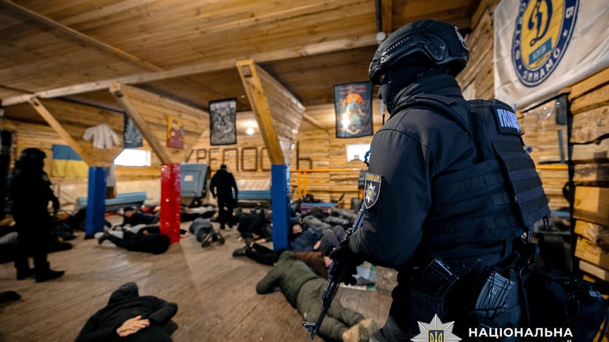 Поліція викрила злочинну групу, яка силою примушувала людей працювати