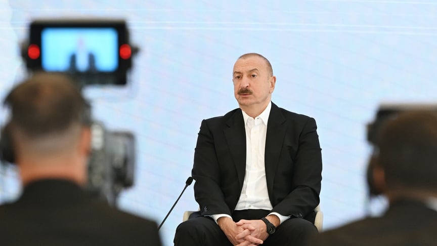 Президент Азербайджану Ільхам Алієв Президент Азербайджану Ільхам Алієв