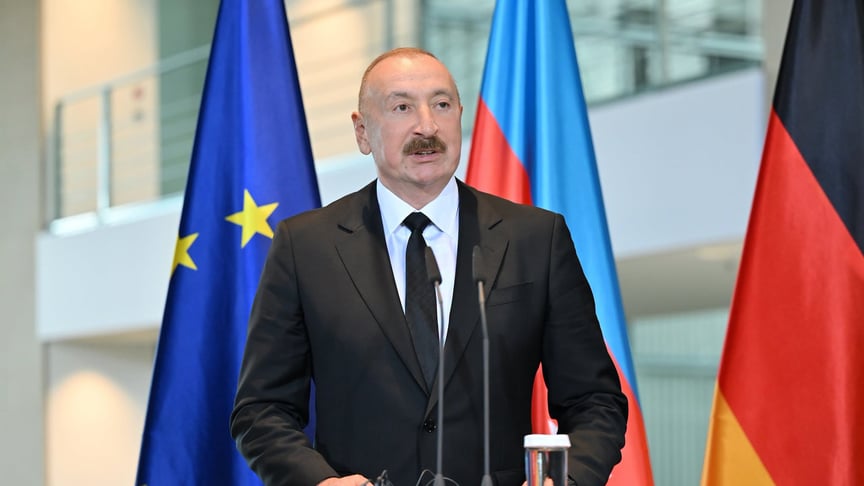 Президент Азербайджану Ільхам Алієв Президент Азербайджану Ільхам Алієв