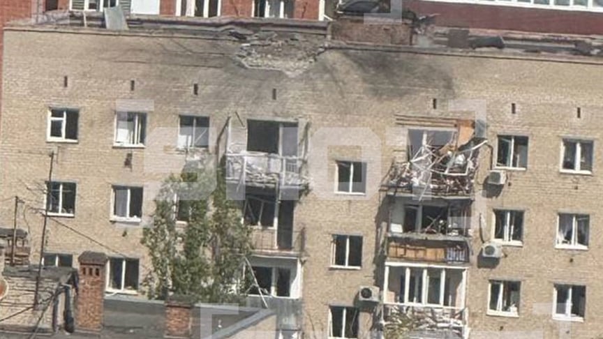 Последствия удара по дому в Ростове