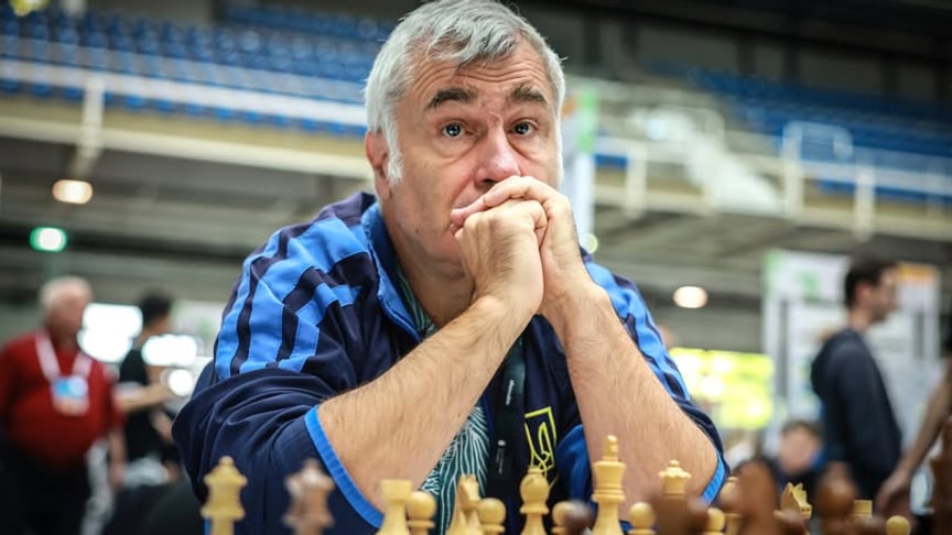 Василь Іванчук