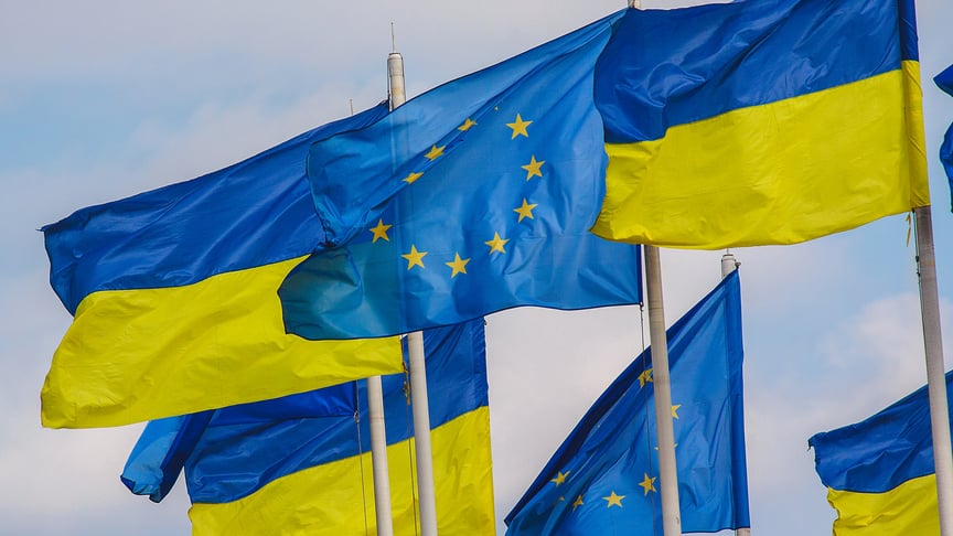 European Commission recommends that Ukraine be granted EU candidate status