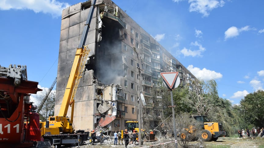 Будинок у Кривому Розі, у який влучили війська росії, 31 липня 2023 року