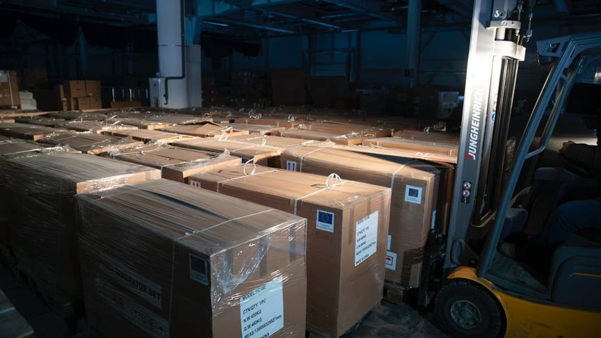 177 генераторів від Європейського Союзу прибули до Києва