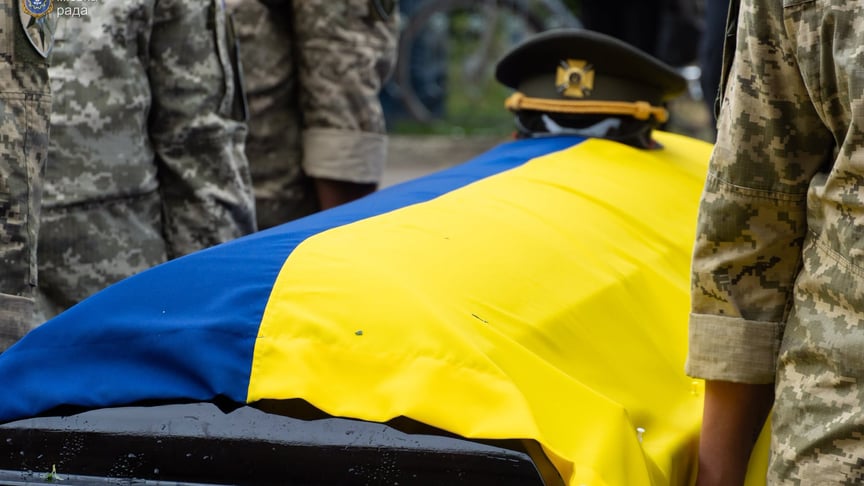 Прощання з командиром екіпажу Мі-8 Юрієм Вороном