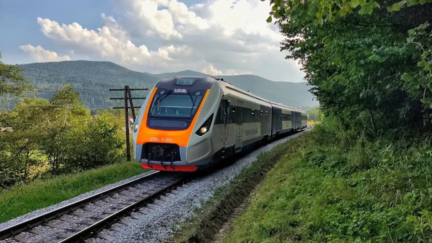 Ілюстративне фото. Потяг «Укрзалізниці»