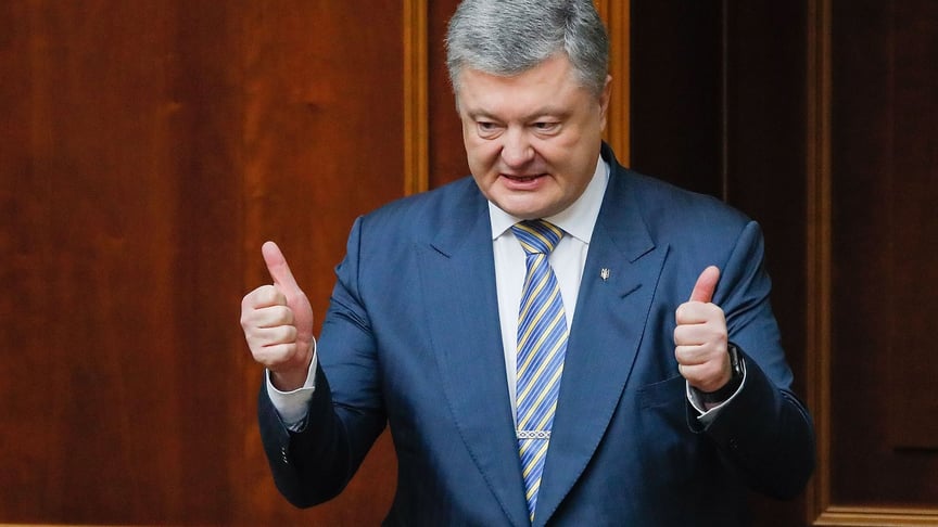 П'ятий президент України Петро Порошенко. В новому рейтингу «Forbes Україна» він на третьому місці: його статки оцінили в 1,4 мільярда доларів 