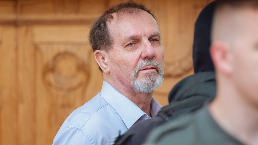 Юрай Цінтула у словацькому Спеціалізованому кримінальному суді під час засідання у справі про замах на Роберта Фіцо, 8 липня 2025 року