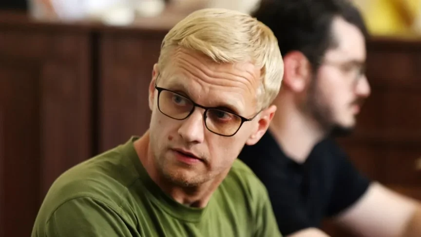 Віталій Шабунін під час обрання йому запобіжного заходу в Печерському районному суді Києва, 15 липня 2025 року