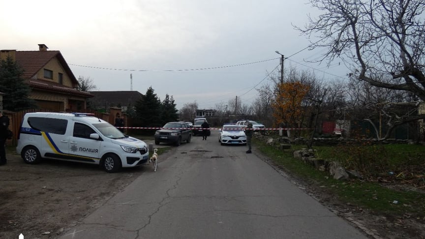 Слідчі дії на місці стрілянини